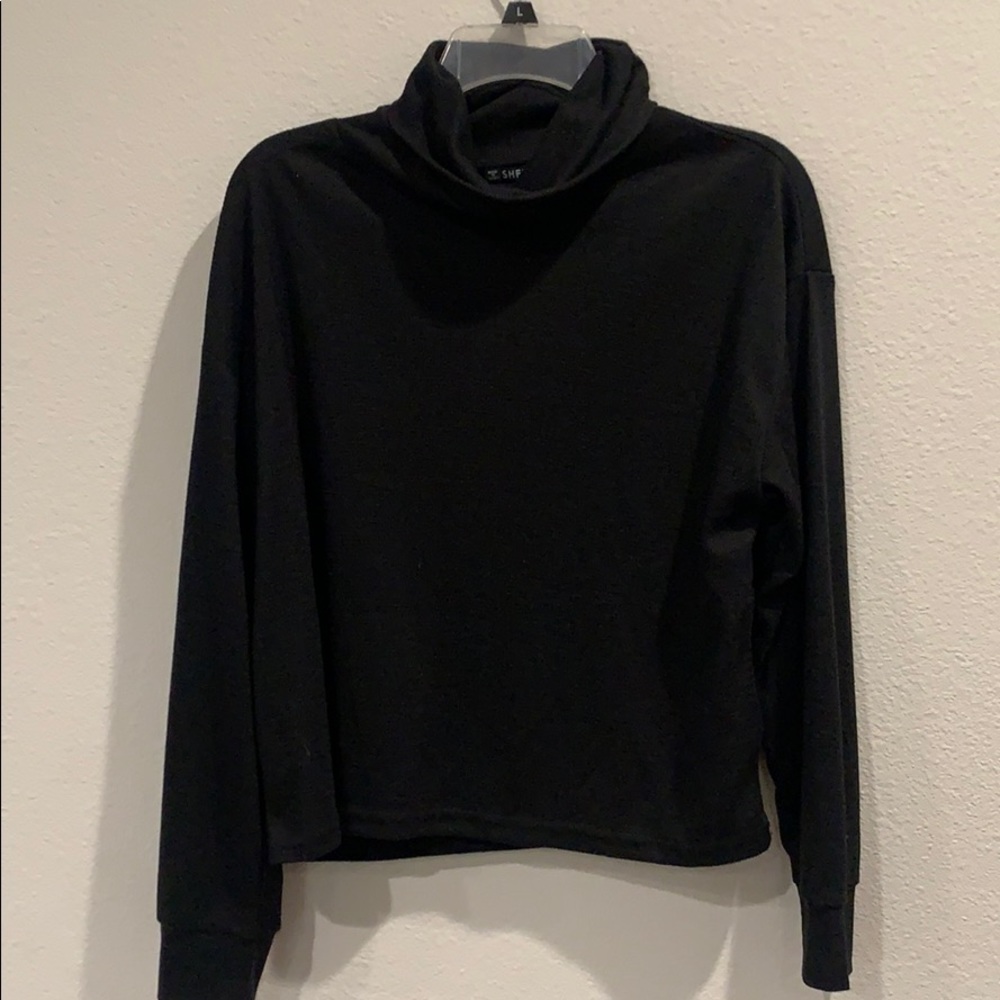 SHEIN Crop Turtleneck